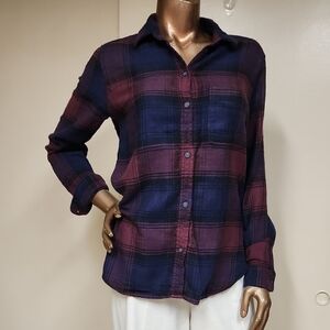American Eagle Outfitters Soft Plaid Shirt in Navy and Burgundy